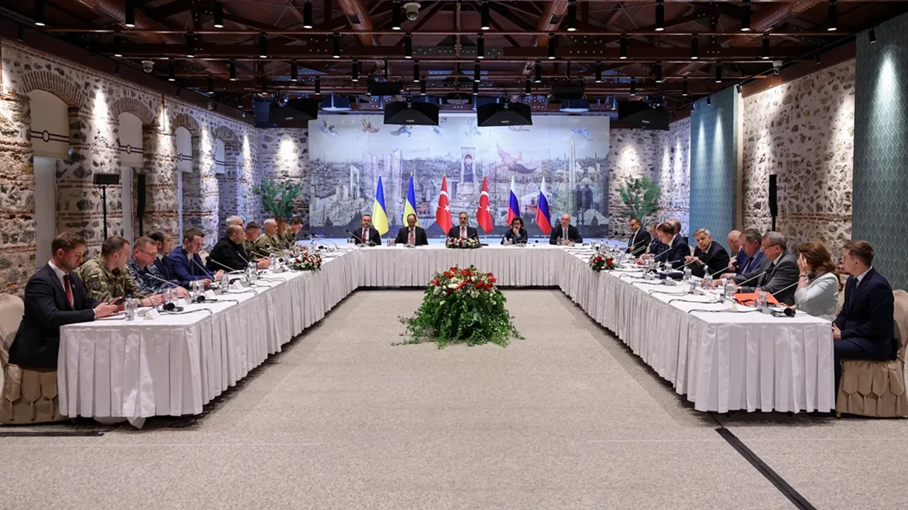 Hakan Fidan: Barış için yeni bir fırsat penceresi açılmış durumda