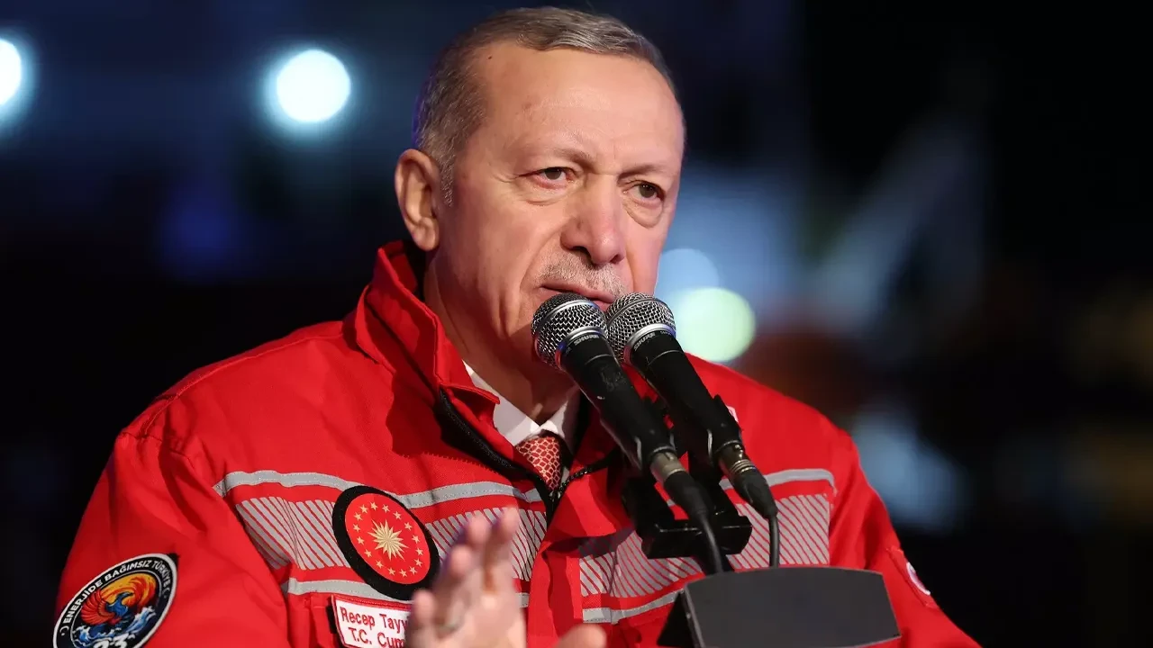 Cumhurbaşkanı Erdoğan: "Türkiye'yi doğal gaz ve petrol aramada küresel aktör yapacağız"