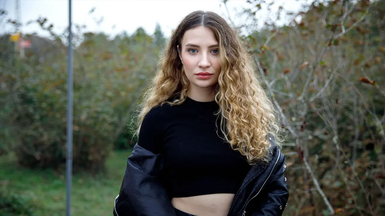 Şarkıcı Irmak Arıcı ve Selim Şenoğlu evlilik hazırlığında