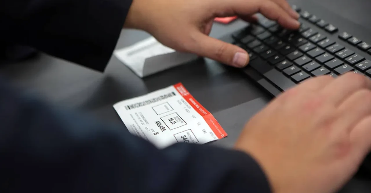 TÜİK verilerine göre nisanda uçak biletleri yüzde 42 zamlandı