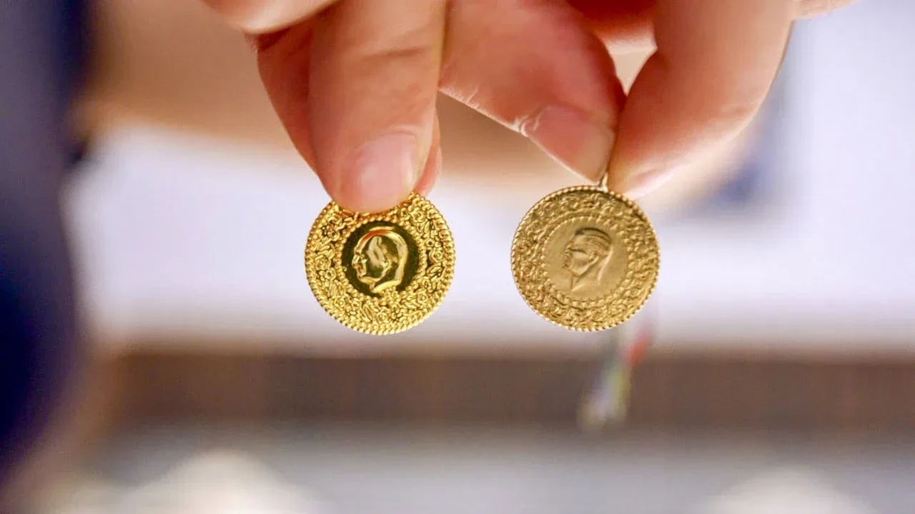 Altın fiyatlarında sert düşüş: Son 1 ayın en düşük seviyesinde