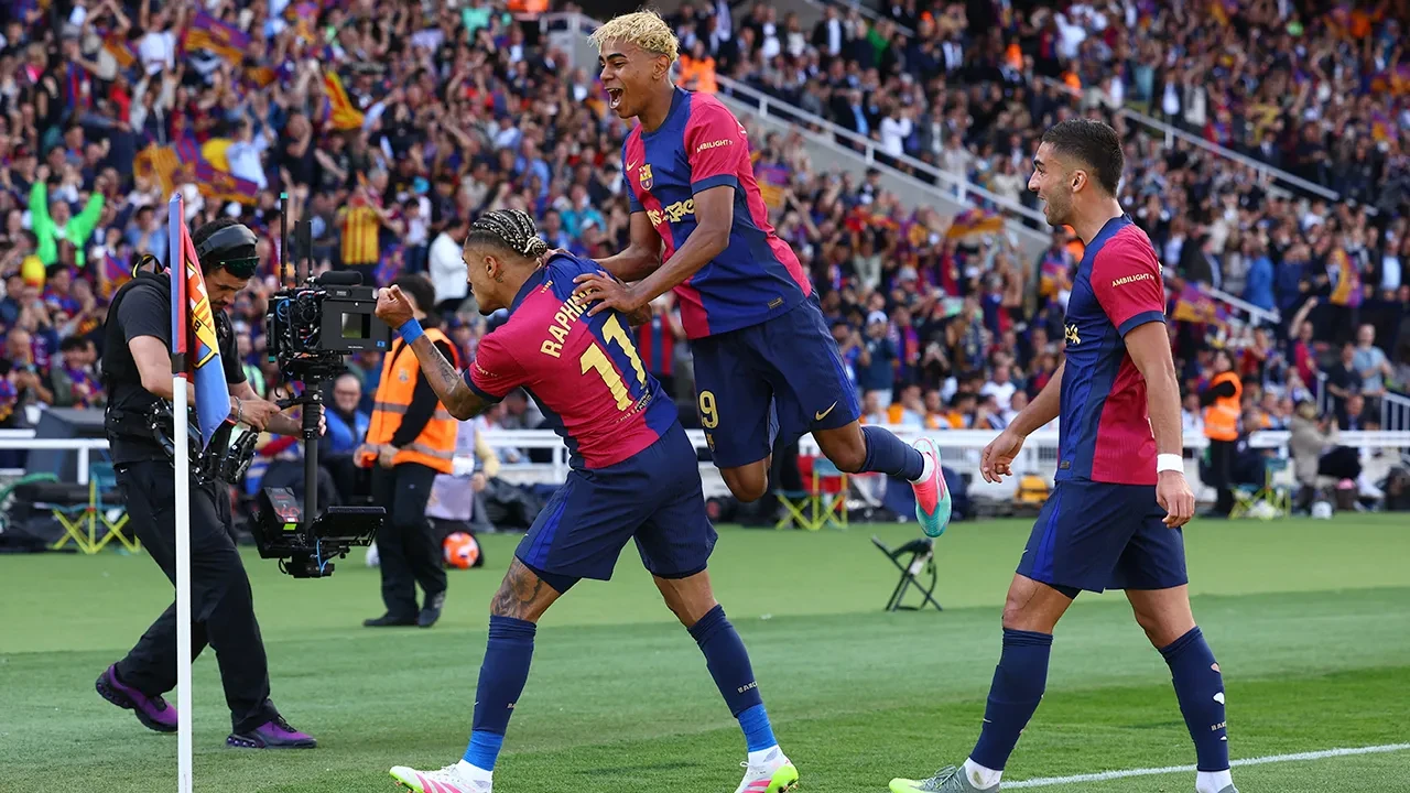 El Clasico'da kazanan 4-3'lük skorla Barcelona oldu!