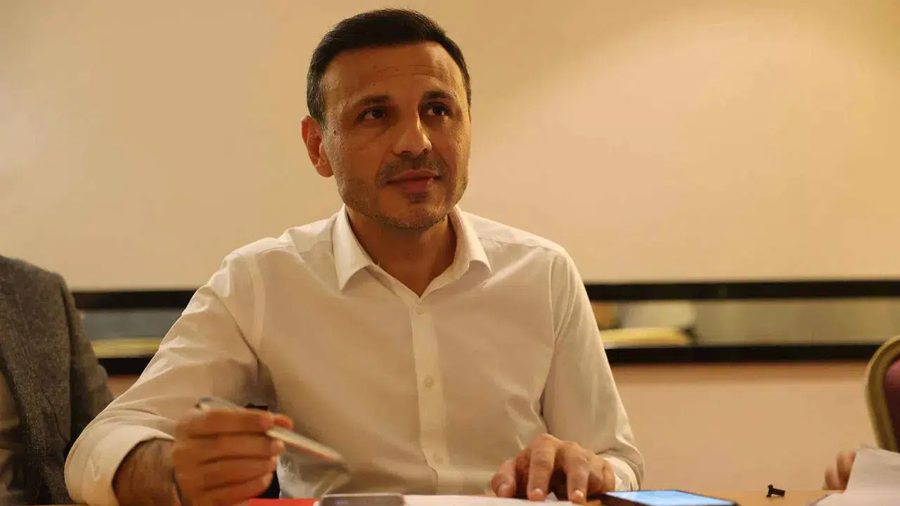 Özgür Çelik hakkında '15,5 yıla kadar hapis ve siyasi yasak' istenen iddianame kabul edildi