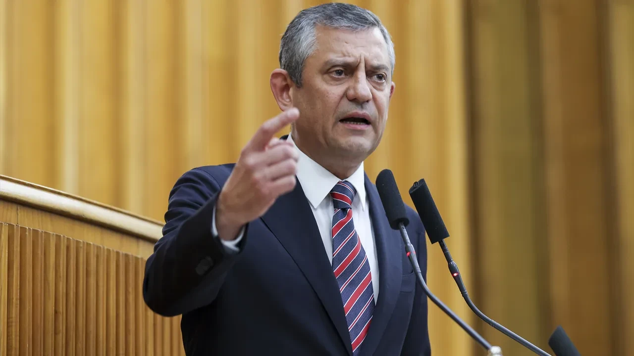 Özgür Özel'den "yeni çözüm süreci" yorumu: “Komisyon kurulsun, yeri Meclis’tir”