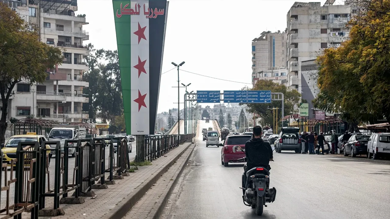 Avrupa Birliği, Suriye'ye yönelik tüm ekonomik yaptırımları kaldırıyor