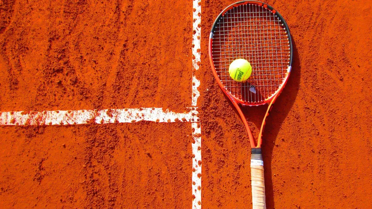 Roland Garros’ta Gauff ve Zverev ikinci tura yükseldi, Medvedev elendi