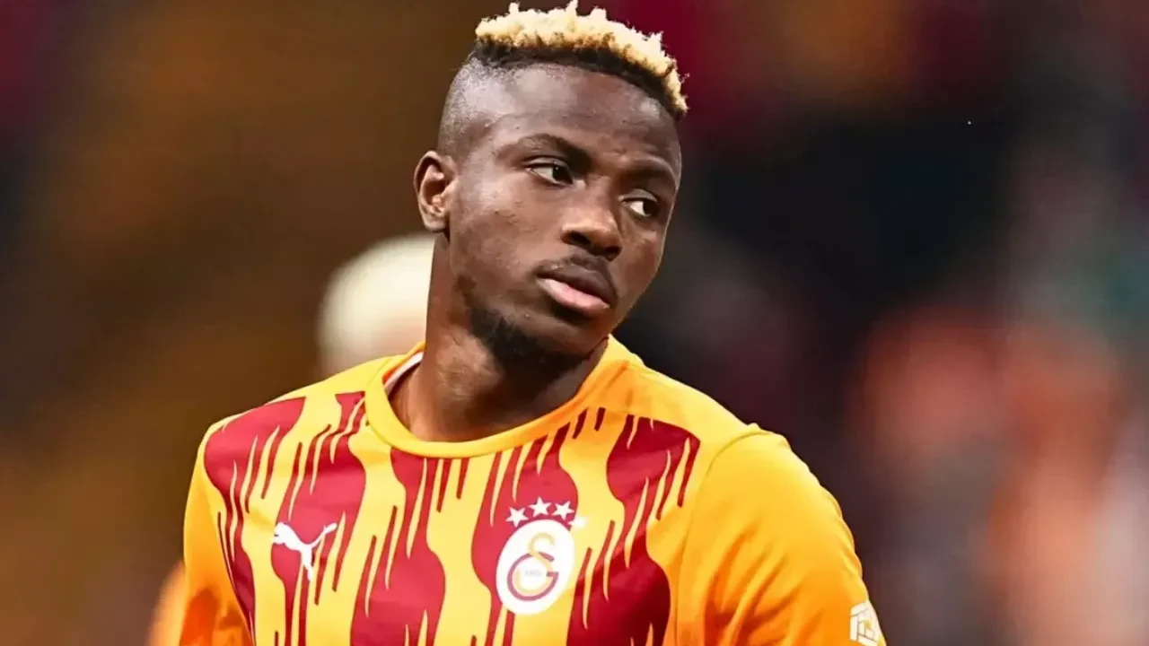 Victor Osimhen’den Galatasaray’a veda sinyali: Paylaşımı taraftarı üzdü