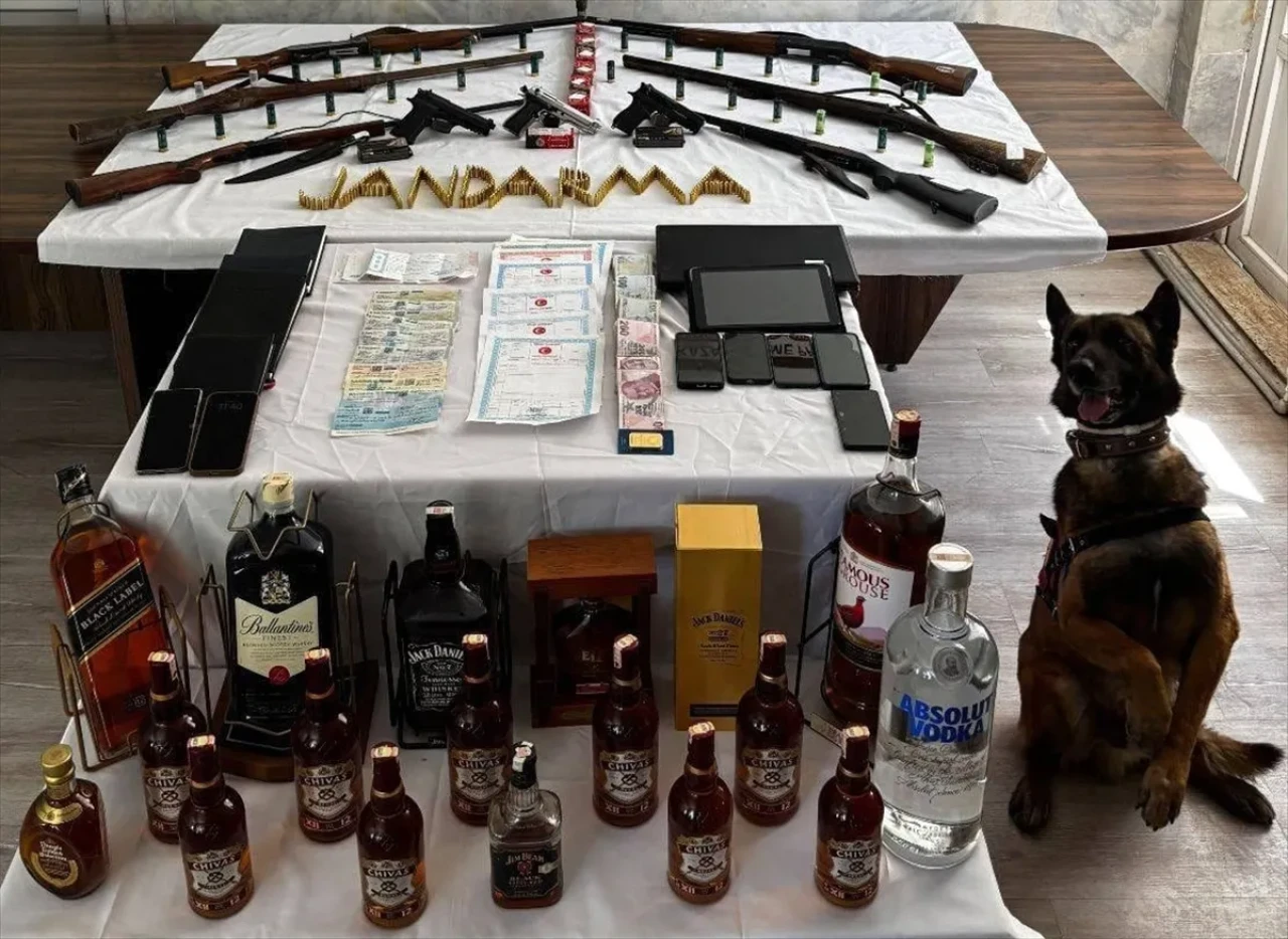 Muğla Köyceğiz'de tefecilik operasyonu: 7 kişi gözaltına alındı