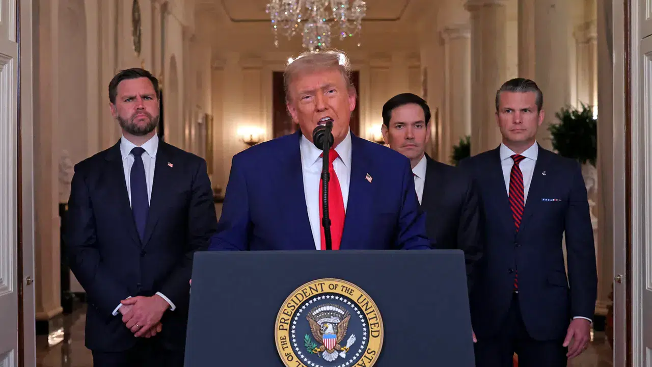 Trump'tan ateşkesle ilgili yeni açıklama: "Yürürlüğe girdi, lütfen ihlal etmeyin"