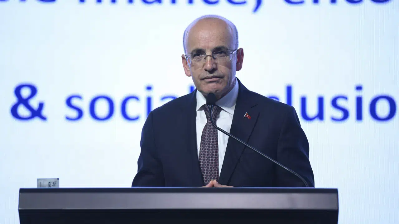Bakan Şimşek: "Yılı yüzde 20’lerde kapatacağız, enflasyonda kalıcı düşüş başladı"