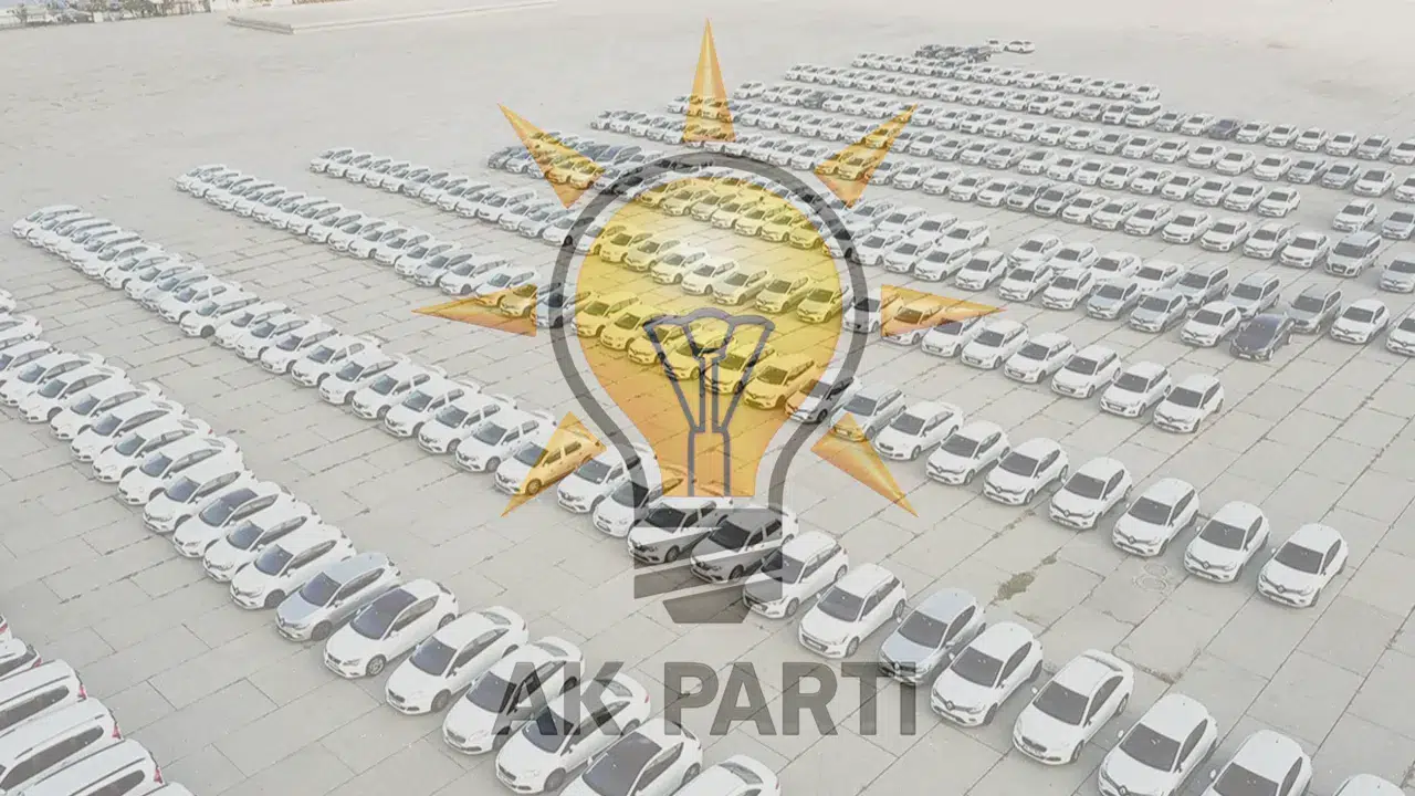 CHP'den suç duyurusu: "AK Parti, İBB'nin 59 aracını AK Parti İl Başkanlığı'na tahsis etti"