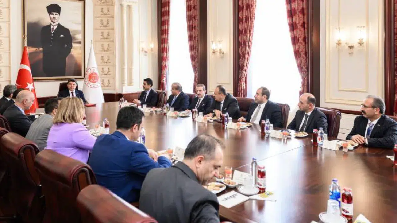 Adalet Bakanı Yılmaz Tunç: Türkiye Yüzyılı'nı adaletin yüzyılı yapacağız