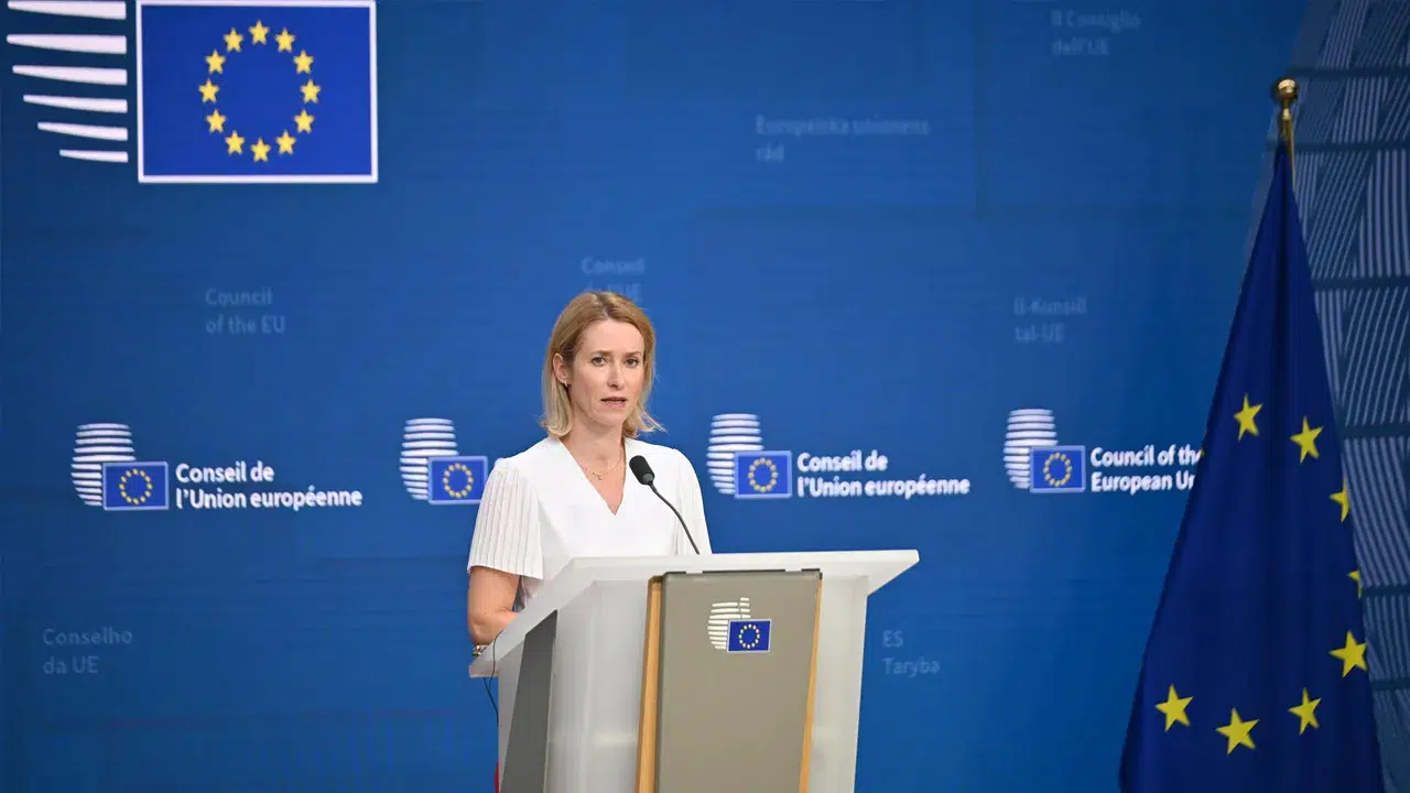 AB: İran nükleer silaha sahip olmamalı fakat bu durum diplomasi ile sağlanmalı