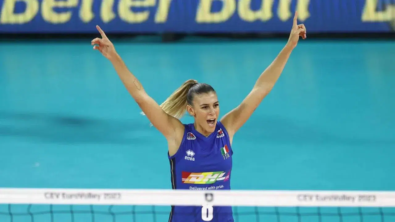 Fenerbahçe’den dünya yıldızı hamlesi: Alessia Orro çubuklu formada!