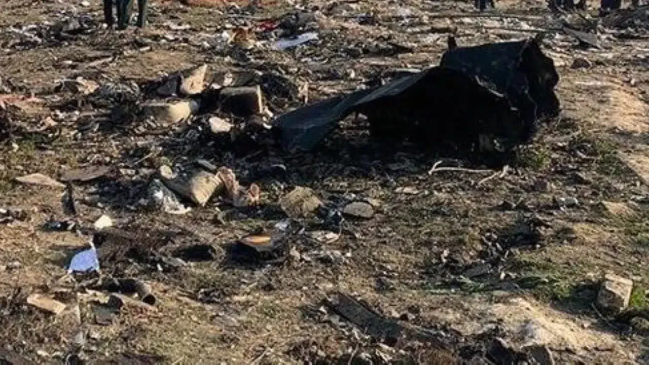 Hindistan'da helikopter kazasında 7 kişi hayatını kaybetti