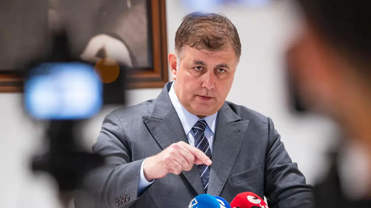 Cemil Tugay: 1030 çalışanla yollarımızı ayıracağız, sorumlusu sendikadır