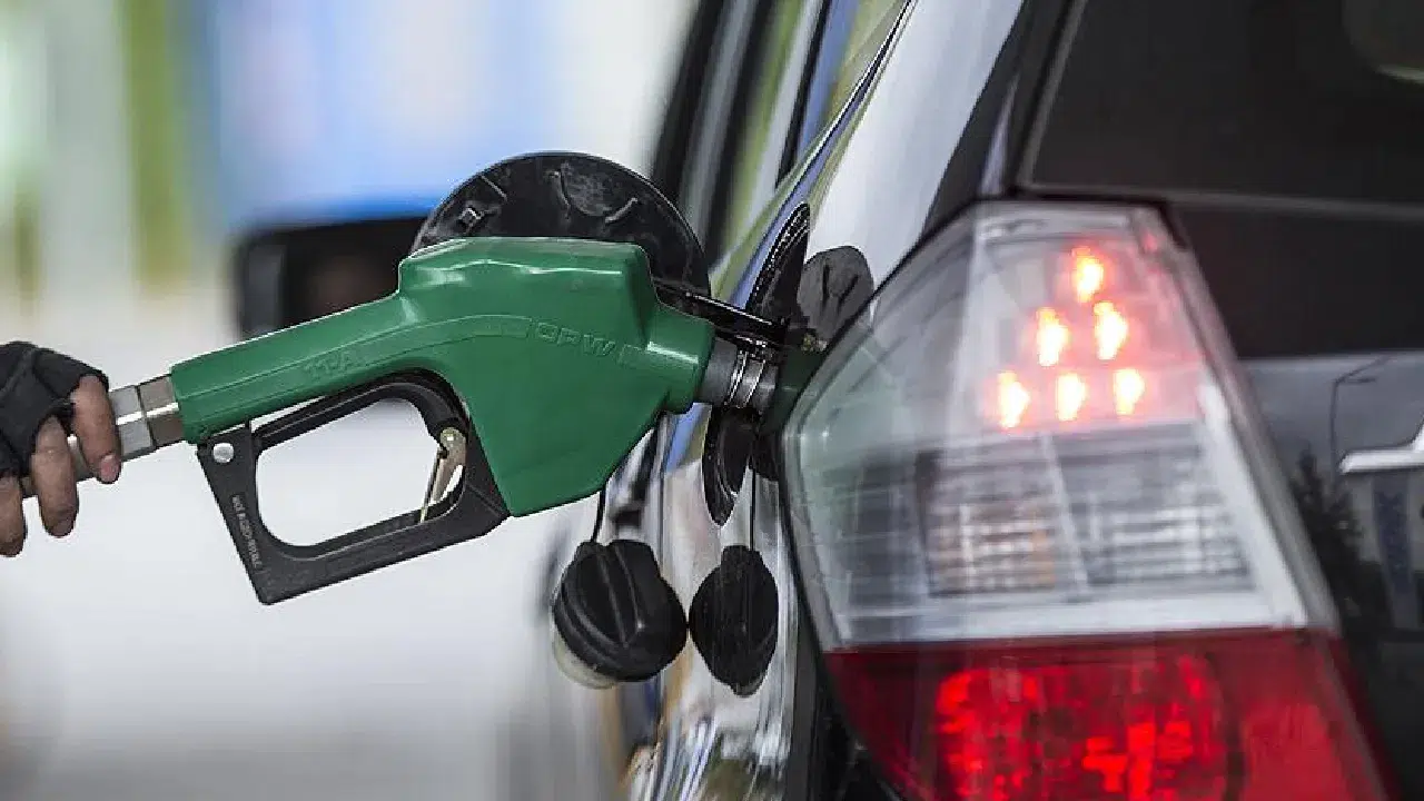 Motorine büyük zam sonrası salı günü indirim geliyor