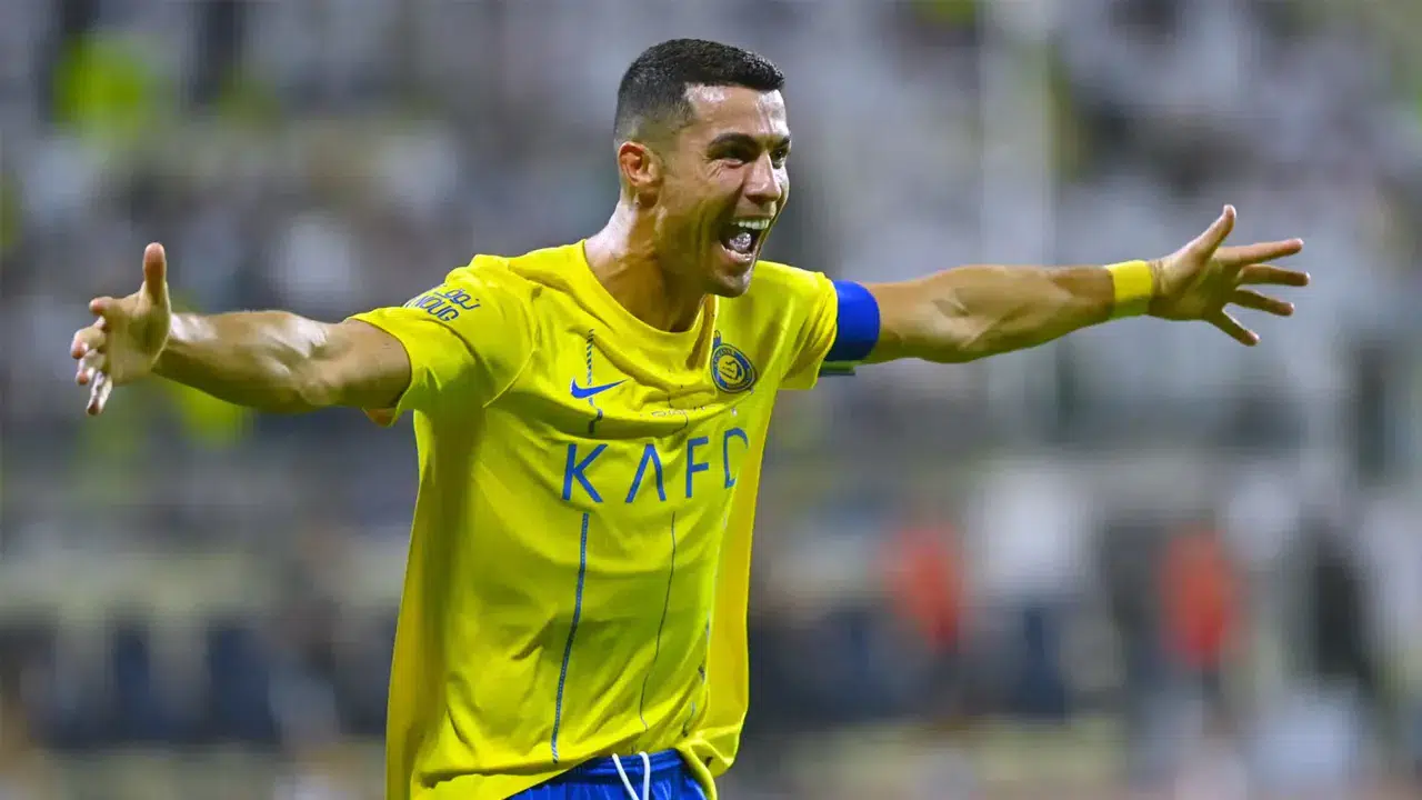 Cristiano Ronaldo, Al-Nassr ile sözleşmesini uzattı