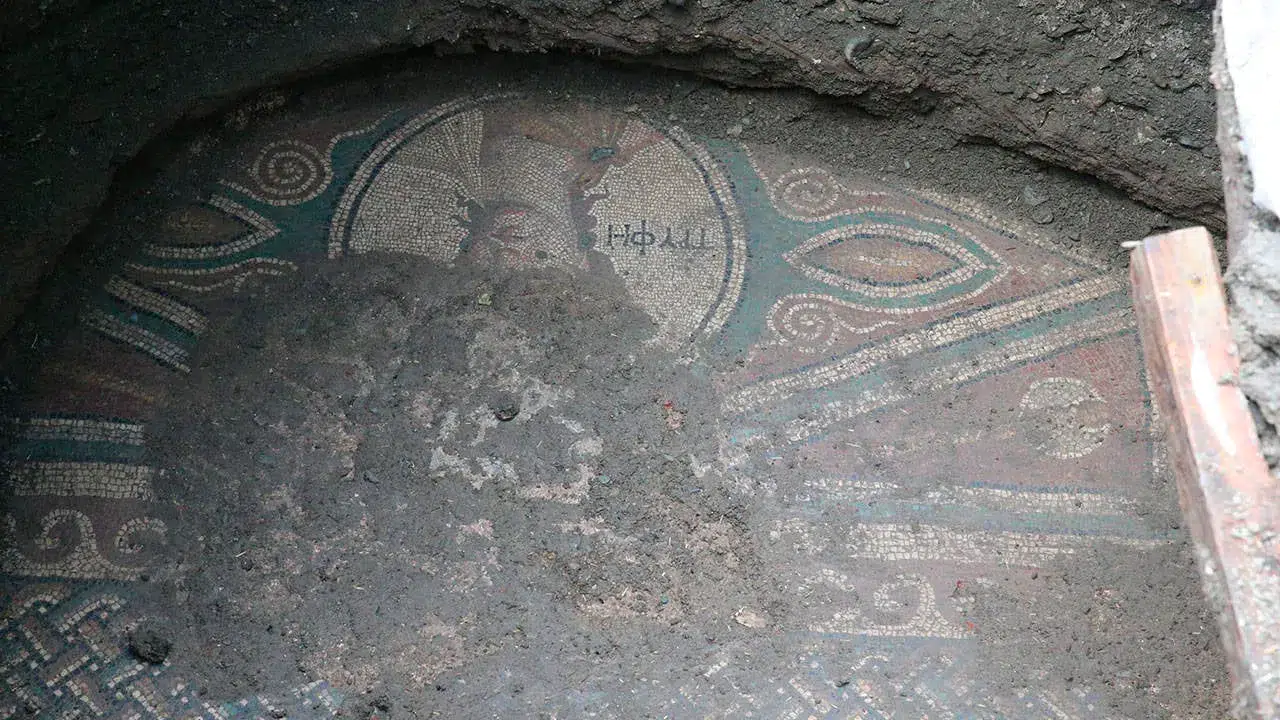 Tokat'ta Roma dönemine ait olduğu üzerinde durulan mozaik bulundu