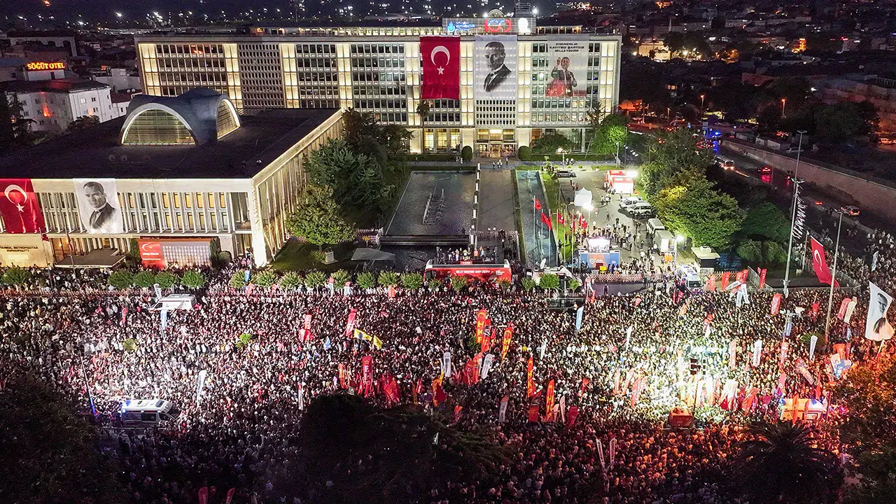 Bakan Yerlikaya: Saraçhane’de 42 kişi gözaltına alındı