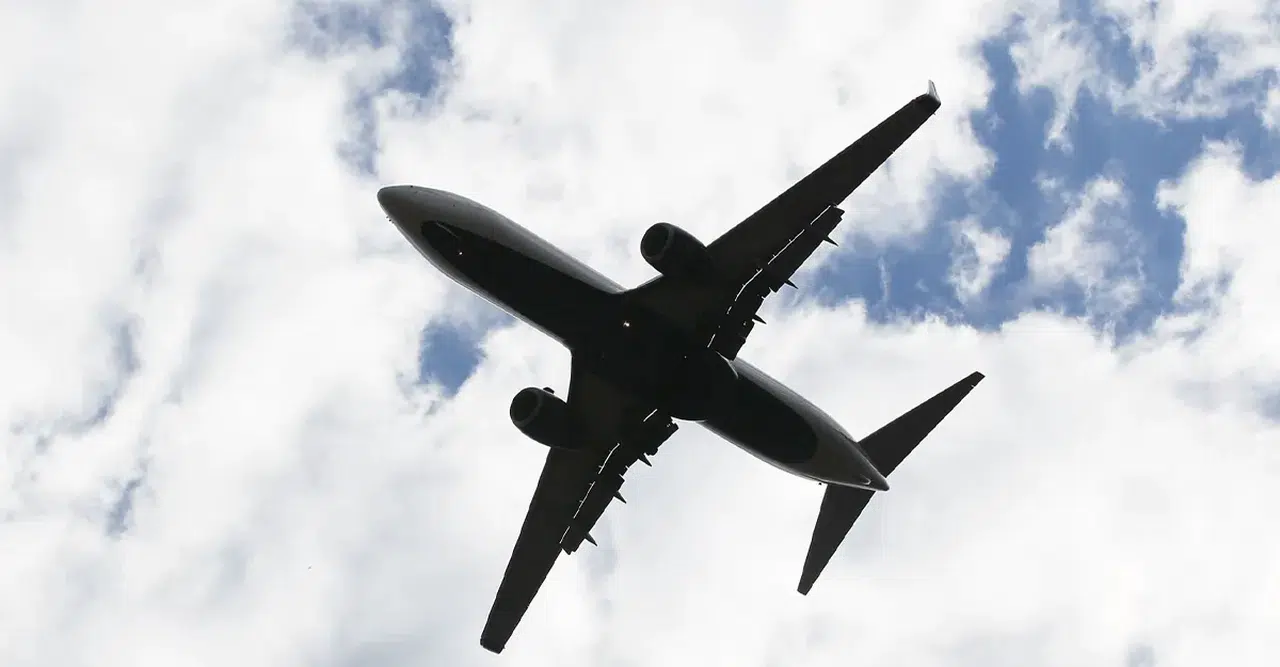 Rusya'da 49 kişiyi taşıyan yolcu uçağı düştü: Kurtulan olmadı