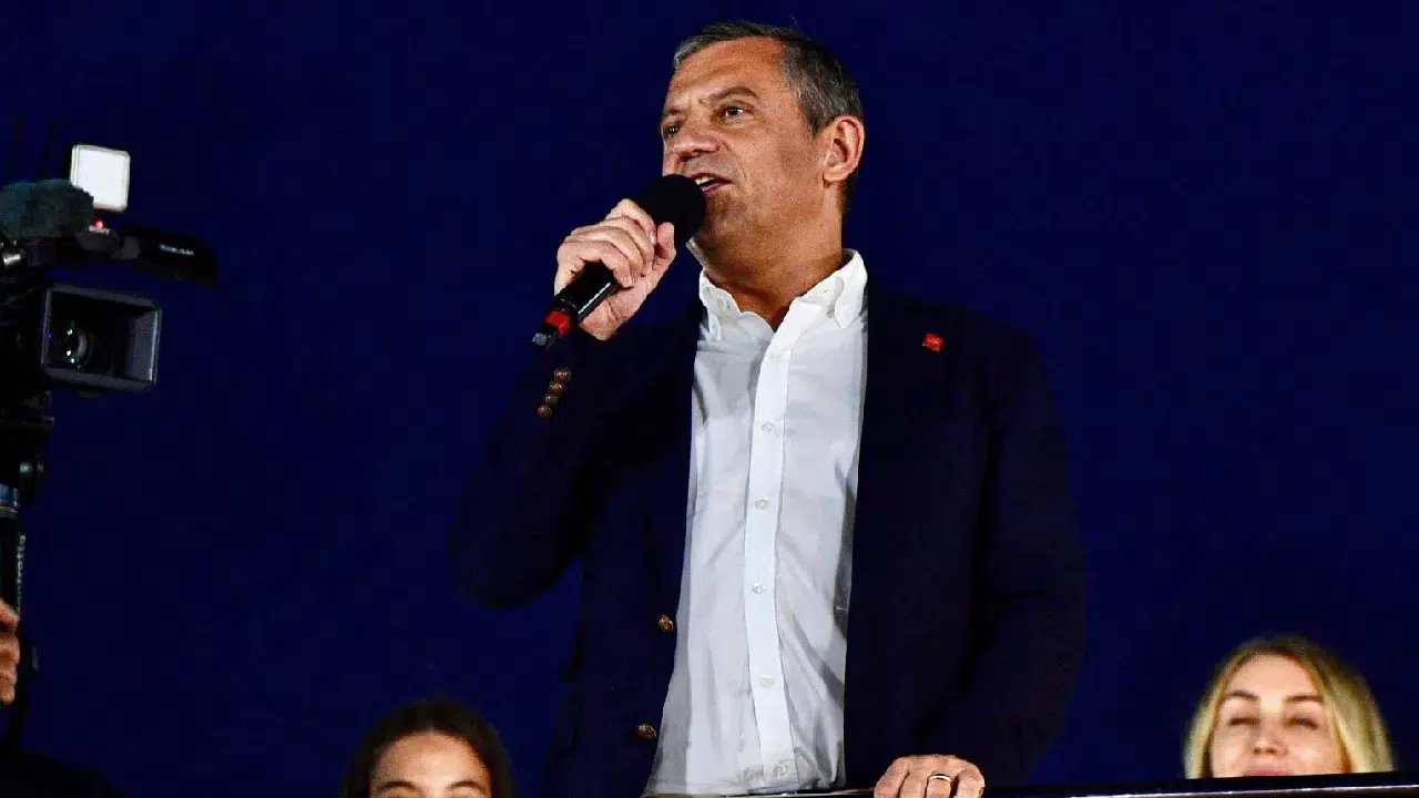 Özgür Özel Şile'den seslendi: O sandık gelecek, hesap verecekler!