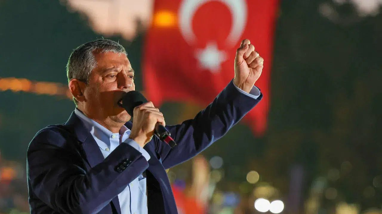 Özgür Özel: Birlikte olursak elimizden kimse kurtulamaz