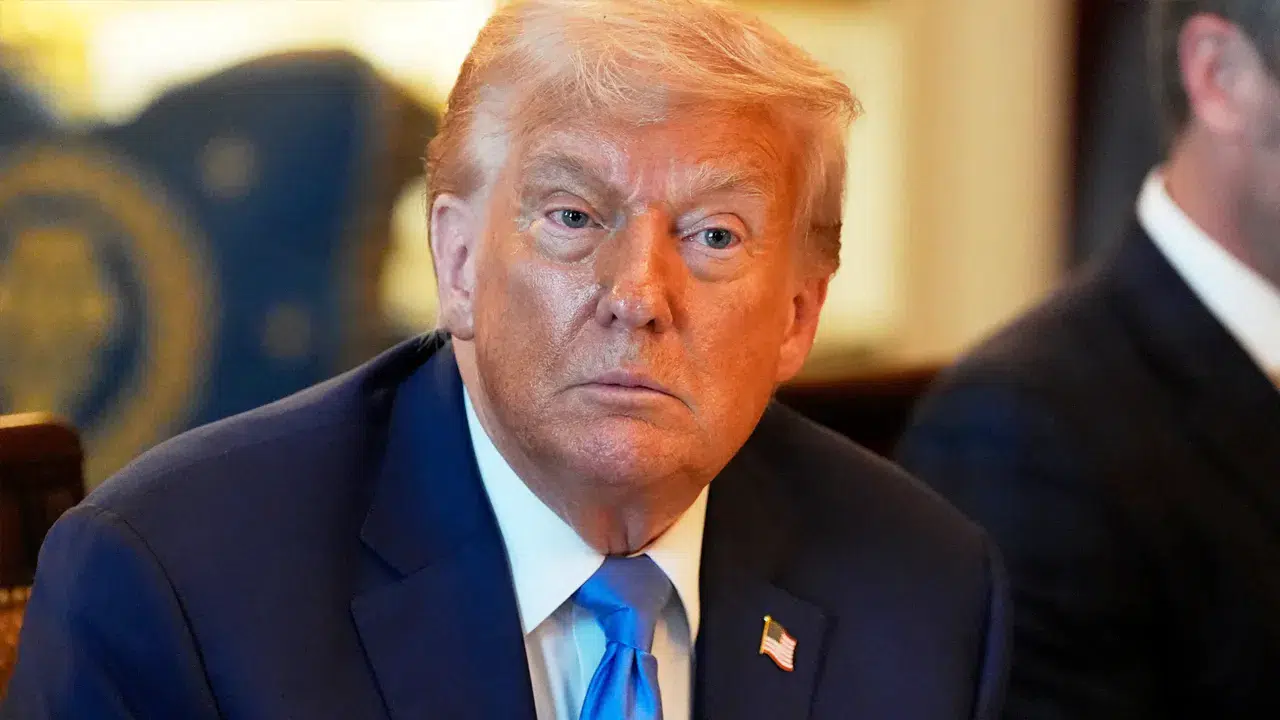 Donald Trump, Kanada mallarına yüzde 35 gümrük vergisi uygulanacağını açıkladı