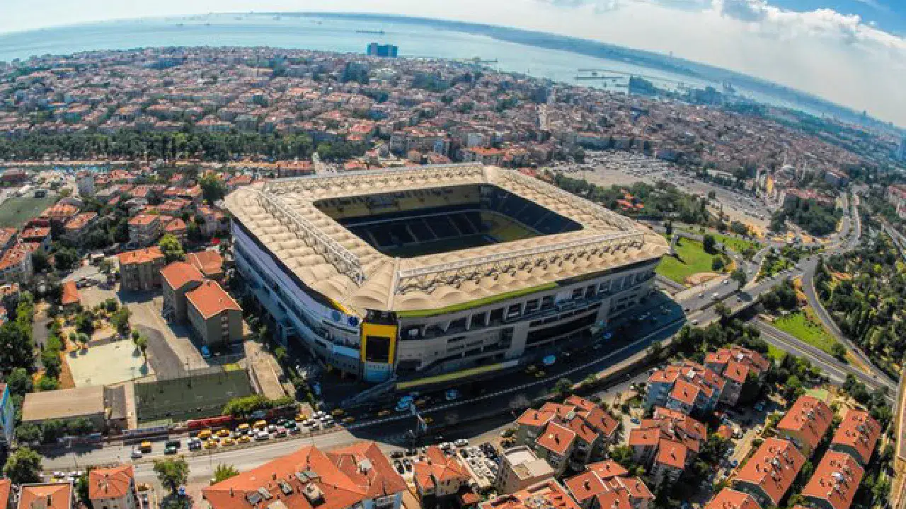 Fenerbahçe'nin yeni stadyum ismi "Chobani Stadyumu Şükrü Saracoğlu Spor Kompleksi" oldu