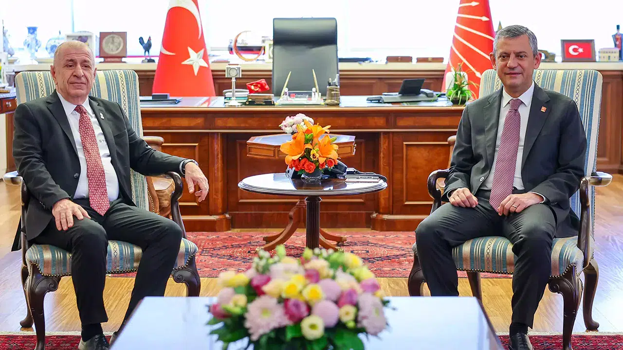 Özdağ'dan CHP'ye 'TBMM’deki komisyona katılmayın' çağrısı: DEM’in ahlaksız şantajına boyun eğmeyin