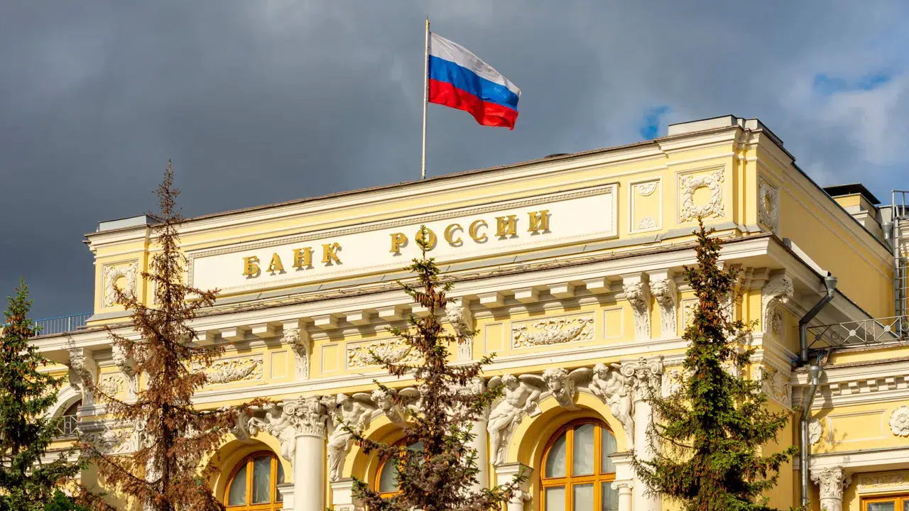 Rusya Merkez Bankası, politika faizini yüzde 18'e indirdi