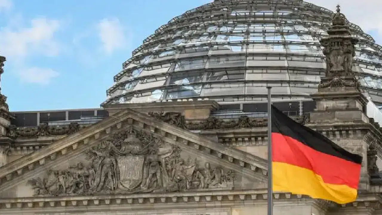 Almanya’da millî marş ve bayrak tartışması: Ramelow yeni bir ulusal sembol önerdi