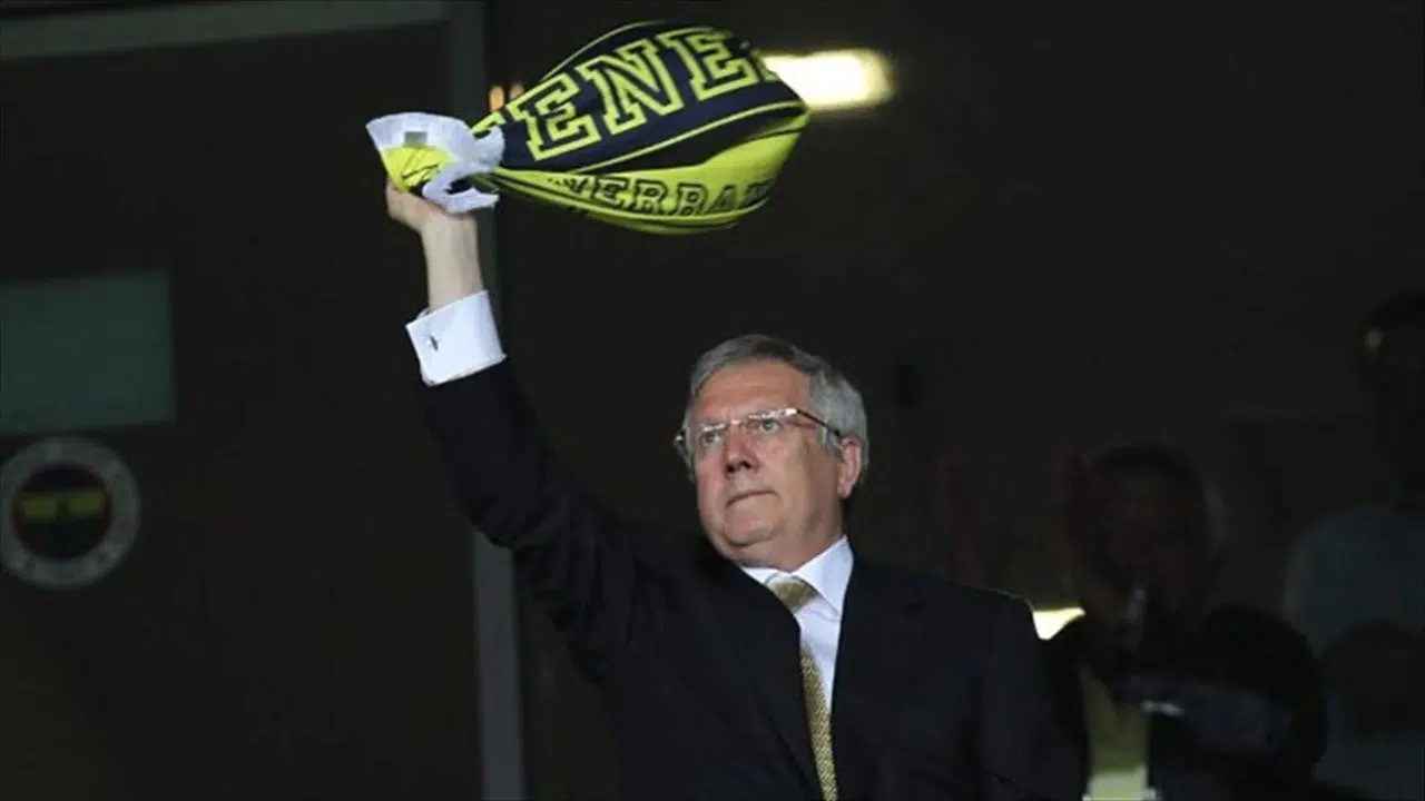 Aziz Yıldırım 208 numaralı locasını teslim aldı, Feyenoord maçını buradan izleyecek