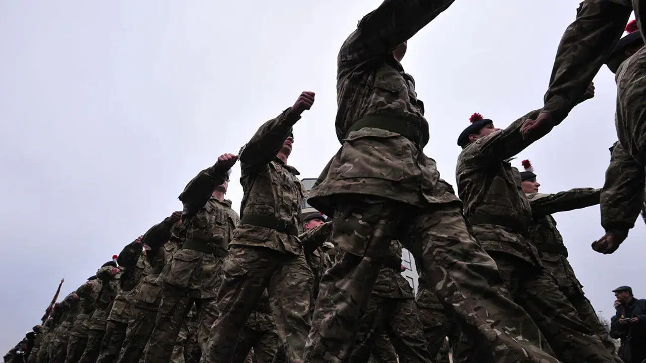 Kenya’daki İngiliz üssünde askerlerin fuhuşa karıştığı ortaya çıktı