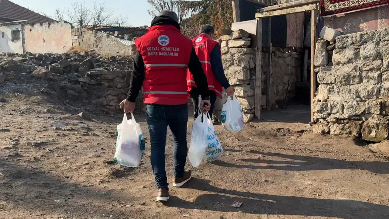 İstanbul Valiliği'nin yeni yardım dağıtım genelgesinde 'kişiler teşhir edilmeyecek' detayı
