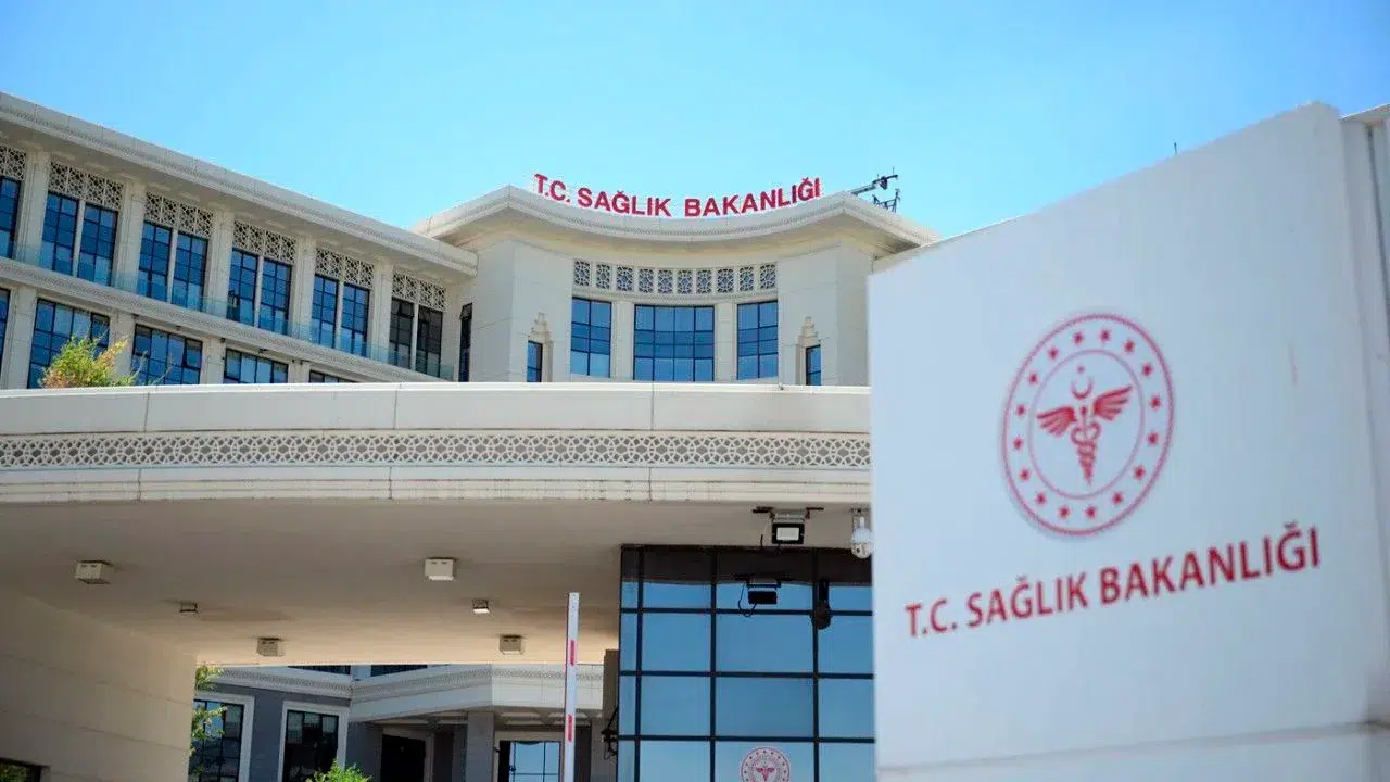 Sağlık Bakanlığı'ndan Son Gelişmeler: 18 Bin Yeni Personel Alım Tarihleri Merakla Bekleniyor! Sağlık Bakanlığı 2. alım tarihi açıklandı mı?