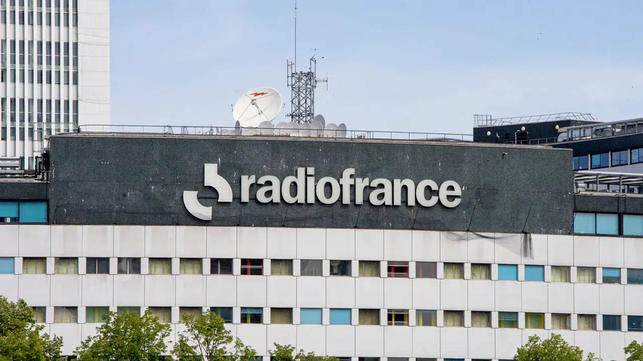 Fransa’da Radio France çalışanlarından süresiz grev kararı!