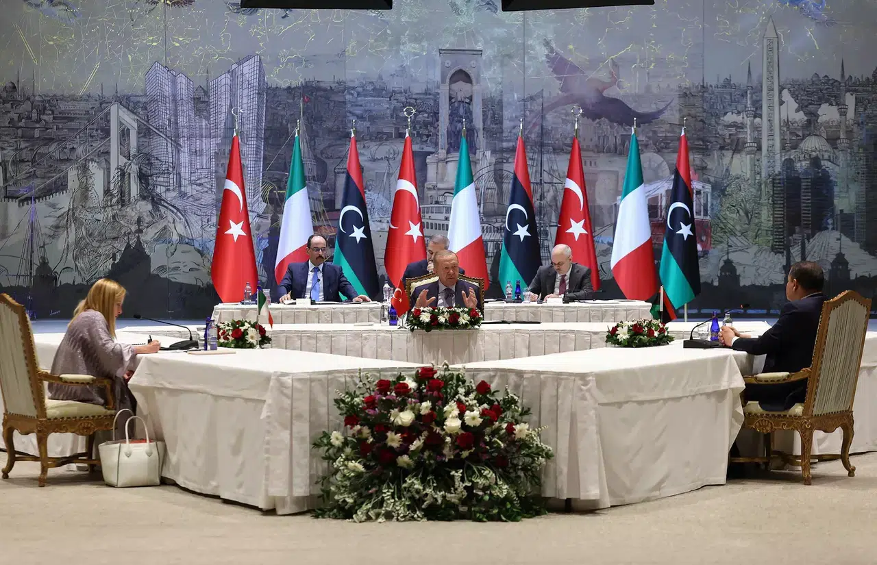 Erdoğan, Meloni ve Dibeybe ile İstanbul'da görüştü