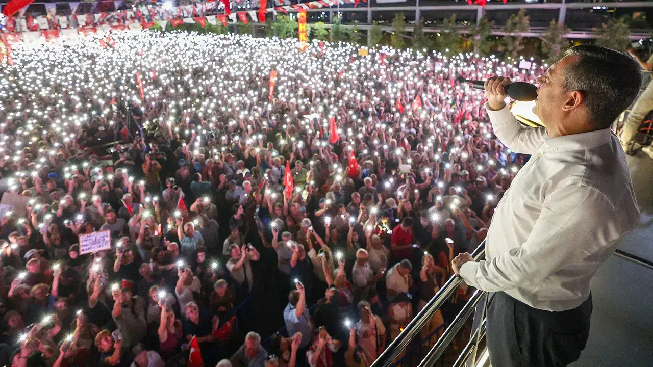CHP’nin yeni miting adresi Beyoğlu