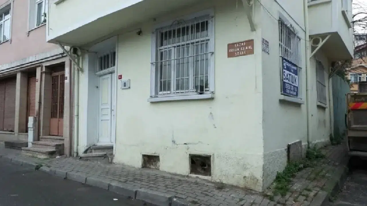 Orhan Kemal’in eserlerine ev sahipliği yapan tarihi Cibali evi 10 milyon TL’ye satışta