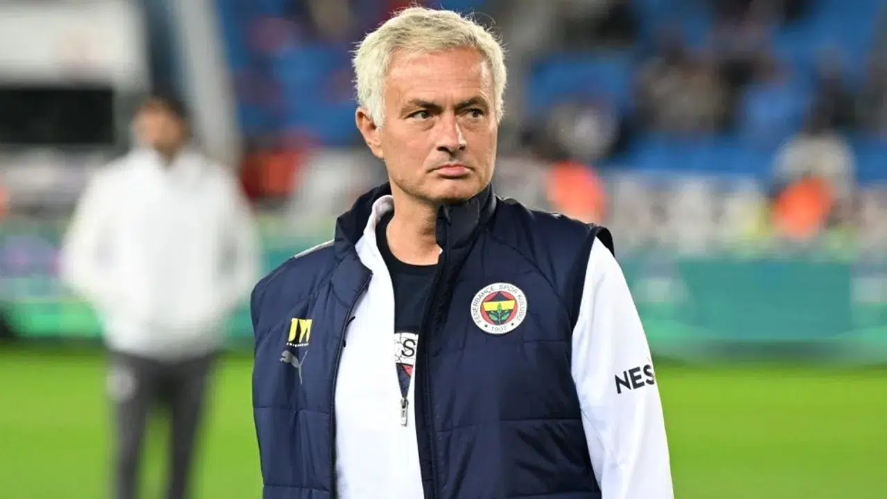 Fenerbahçe’de Jose Mourinho ile yollar ayrıldı