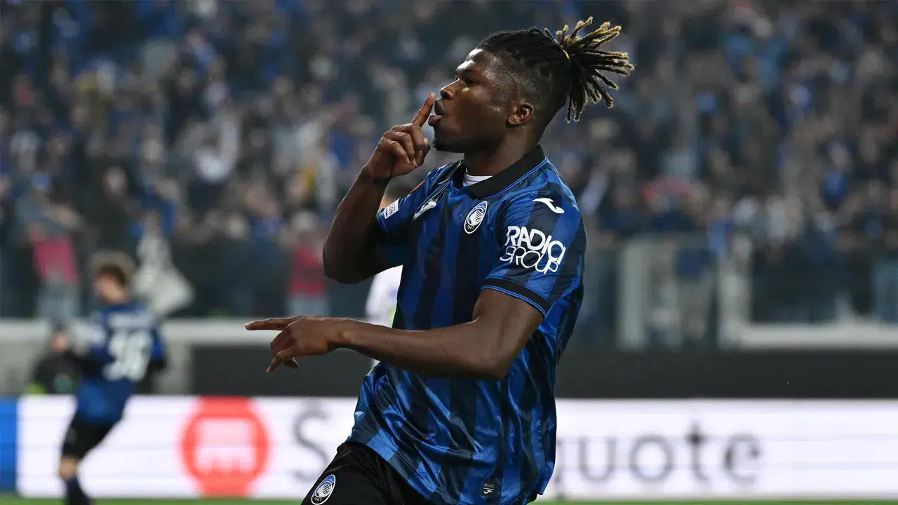 Beşiktaş, El Bilal Toure transferini KAP'a bildirdi