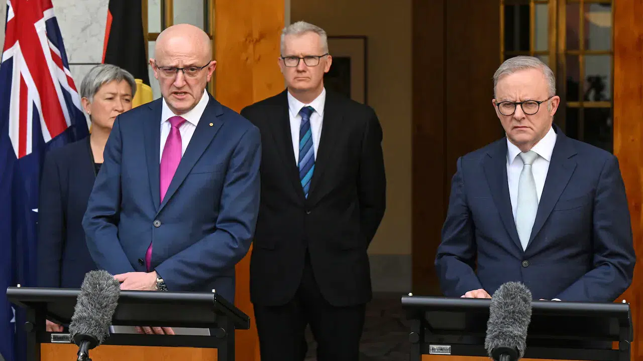 Avustralya, antisemitik saldırılar düzenlemekle suçladığı İran'ın büyükelçisini sınır dışı etti