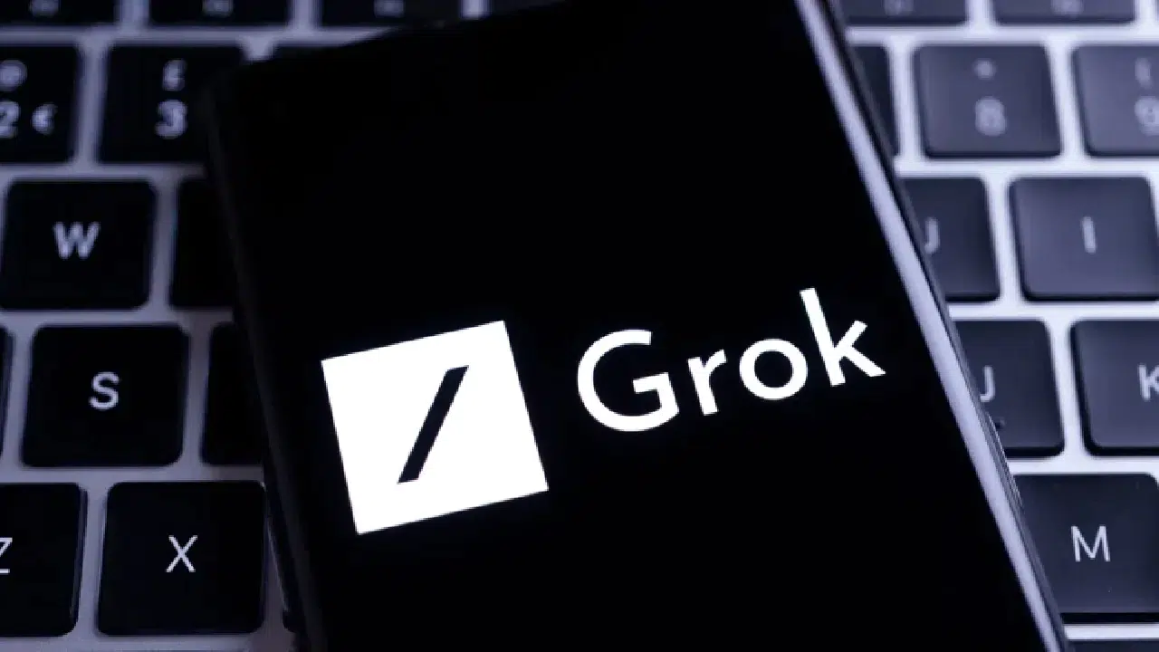 Grok’taki “paylaş” özelliği gizliliği tehdit ediyor: 370 bin sohbet Google’da