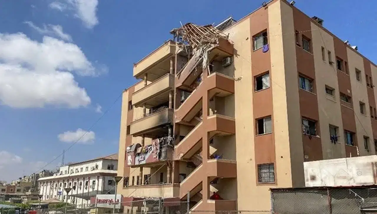 İsrail'den Gazze Nasır Hastanesi’ne saldırı: 5’i gazeteci 15 kişi hayatını kaybetti