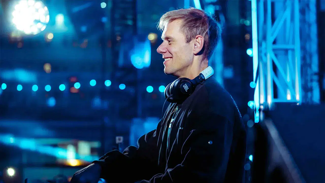 Armin van Buuren İstanbul'a geliyor