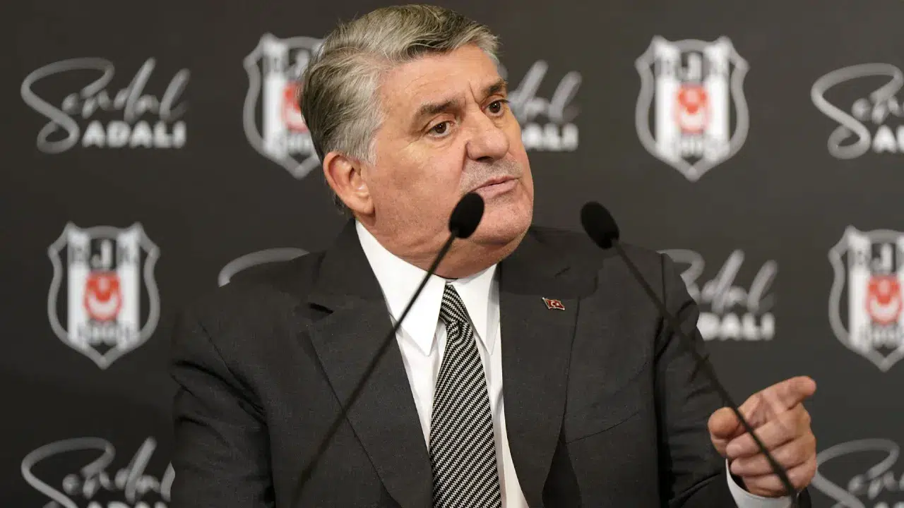 Beşiktaş Başkanı Serdal Adalı: Eksik bölgelere önümüzdeki hafta transfer yapacağız