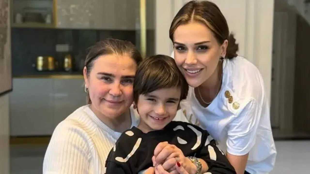 Dilan Polat, yardımcısı Şule ile kavga etti