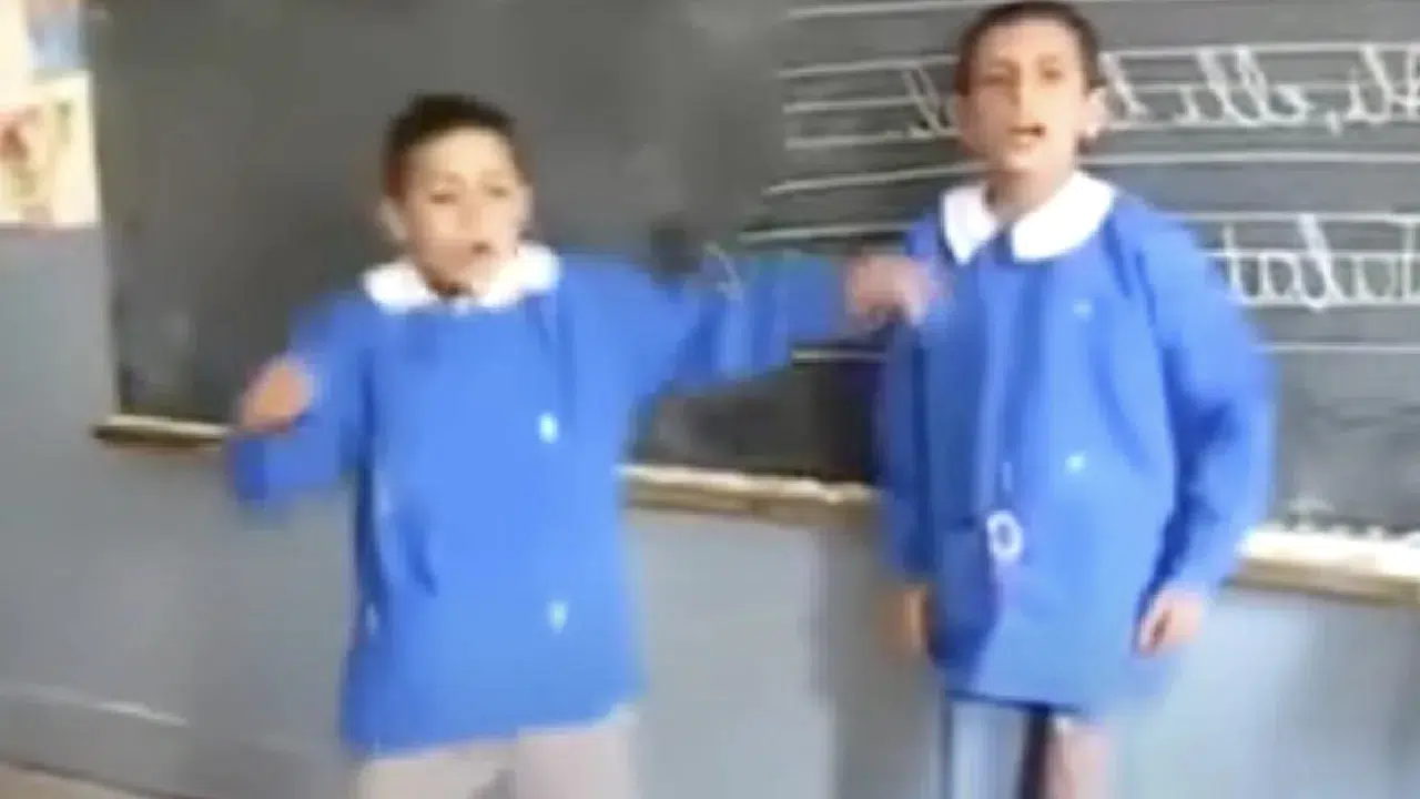 "Bas Gaza"nın fenomen çocukları yıllar sonra ortaya çıktı: Mavi önlüklü çocuklar artık koca adam oldu!