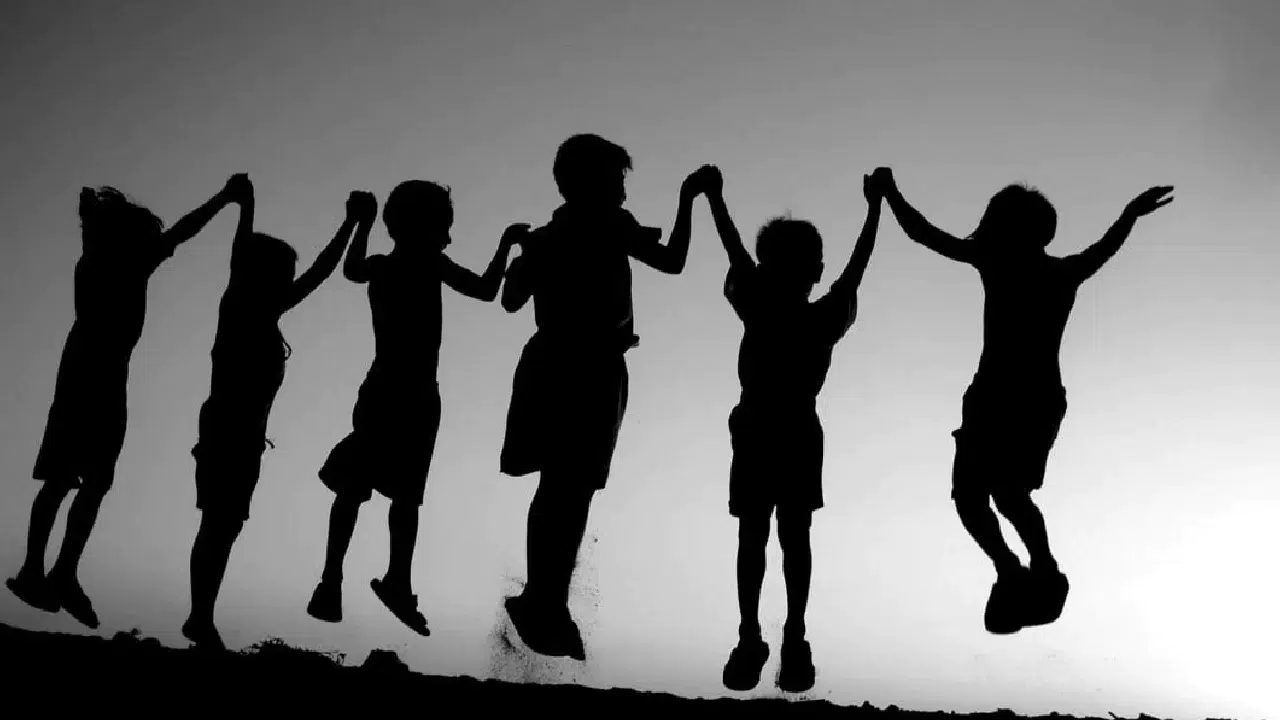 Terapist anneden uyarı: Çocuklarınıza bu 7 arkadaşlık alarmını öğretin